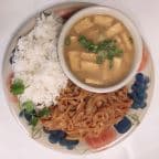 Best Curry Tofu, Steamed Rice, and Pad Thai Combo Plate in Missoula, MT